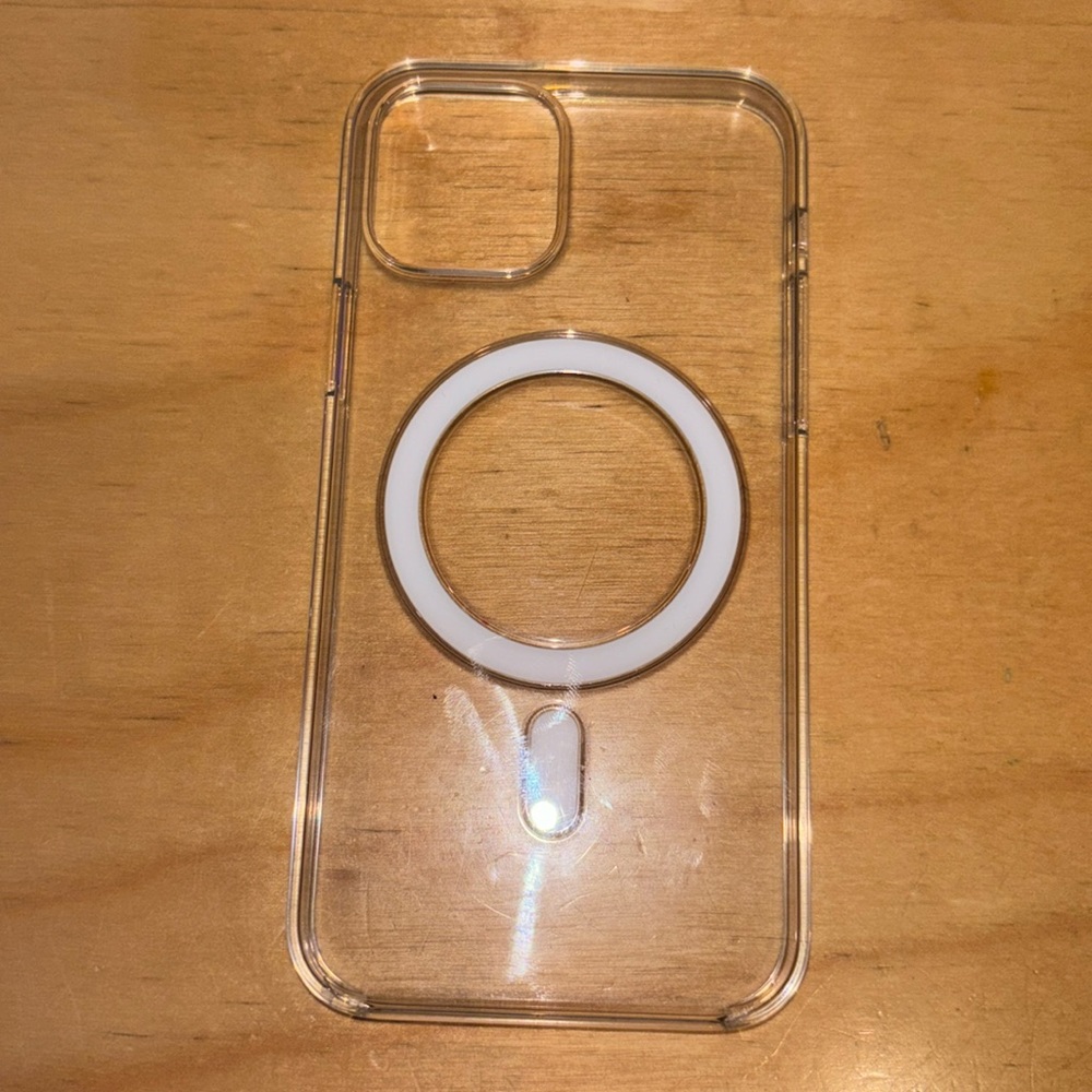 Apple iPhone 12 clear hard case. MAGSAFE